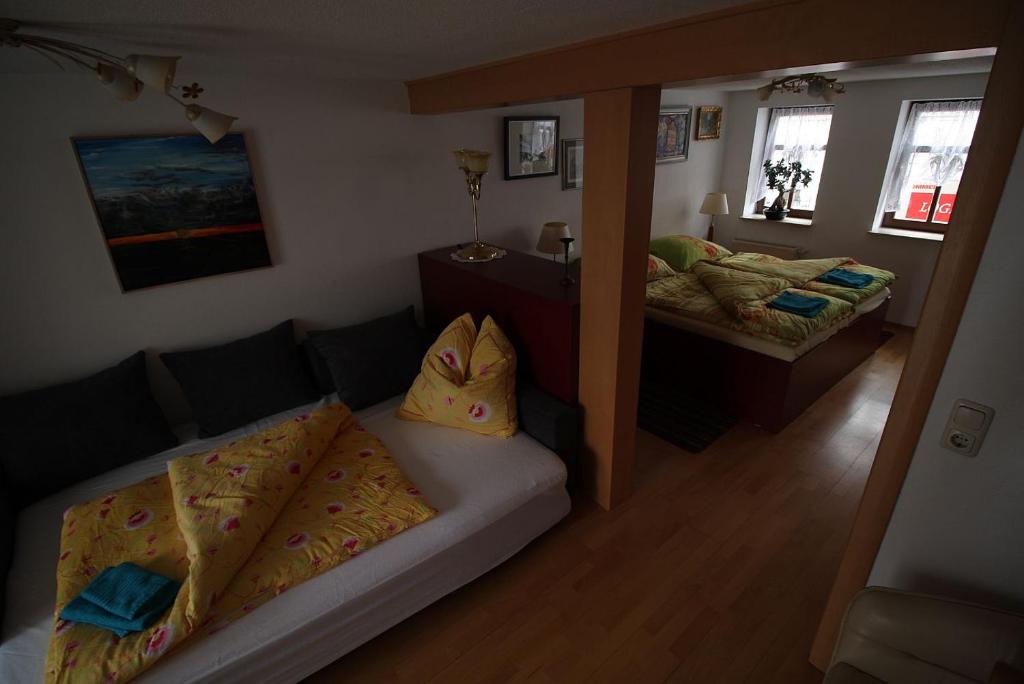 Zum kleinen Riesen room 4